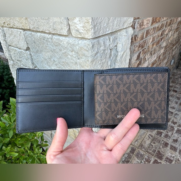 Brand New Men’s Cooper Logo Billfold Wallet With Passcase - Picture 6 of 11